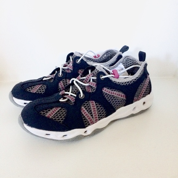 bass tennis shoes